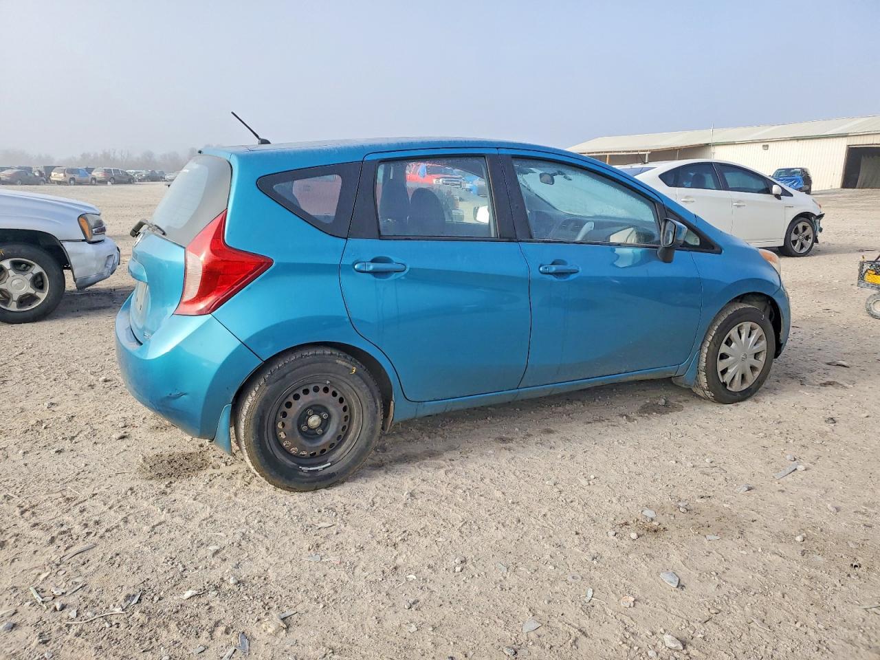 2016 Nissan Versa Note S - Фото 3