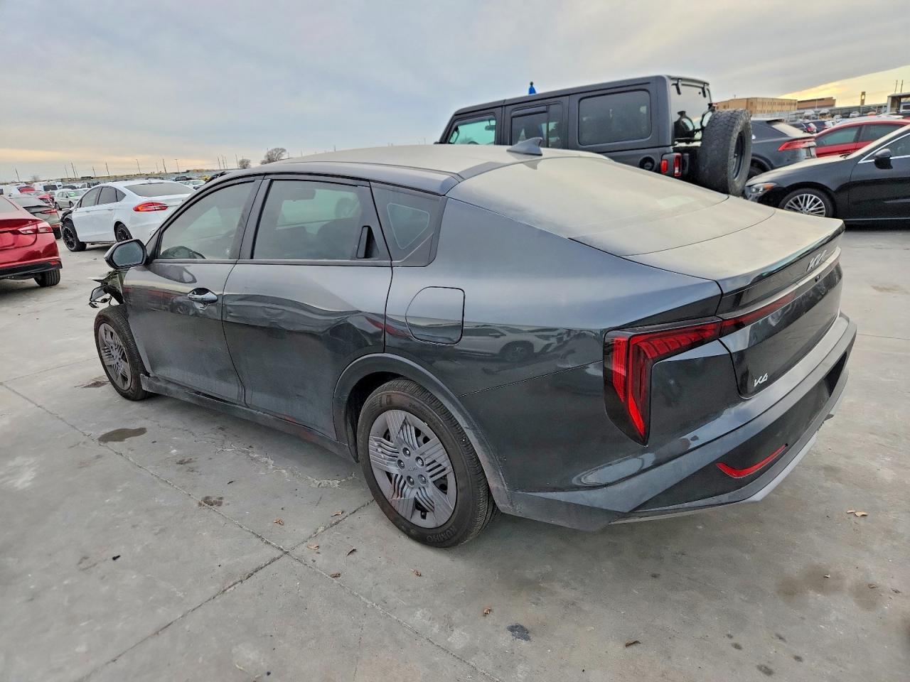 2025 Kia K4 Lx - Фото 2