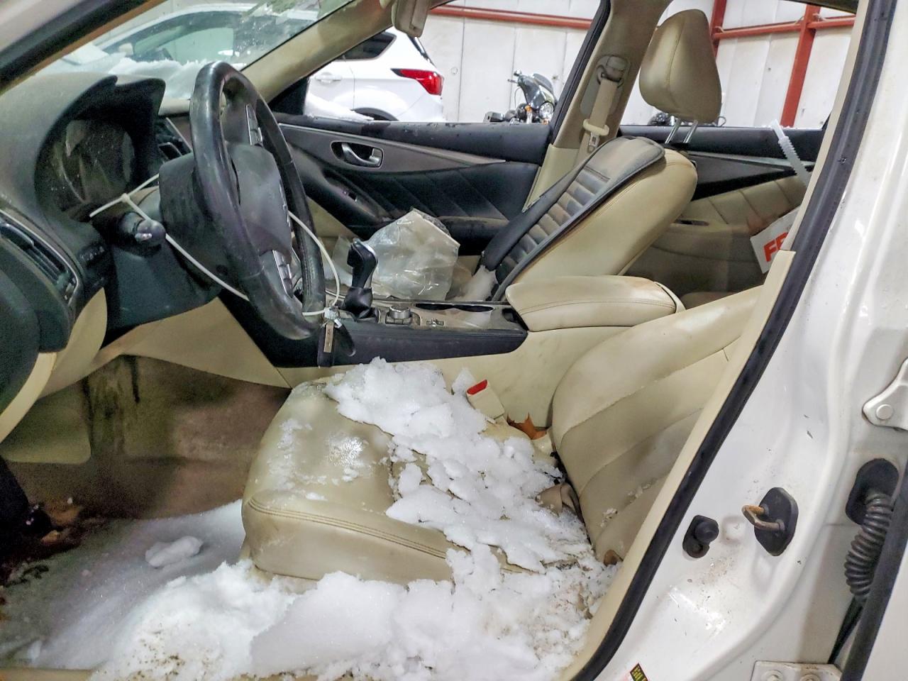 2015 Infiniti Q50 Base - Фото 7