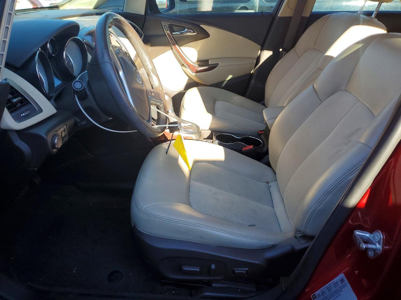 2016 Buick Verano Sport Touring - Image 7