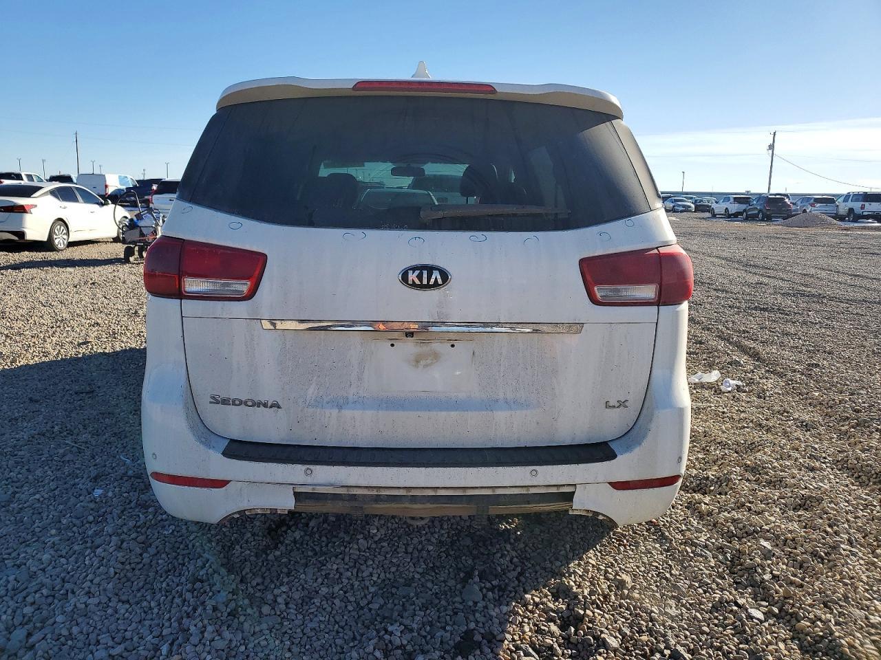 2017 Kia Sedona Lx - Фото 6