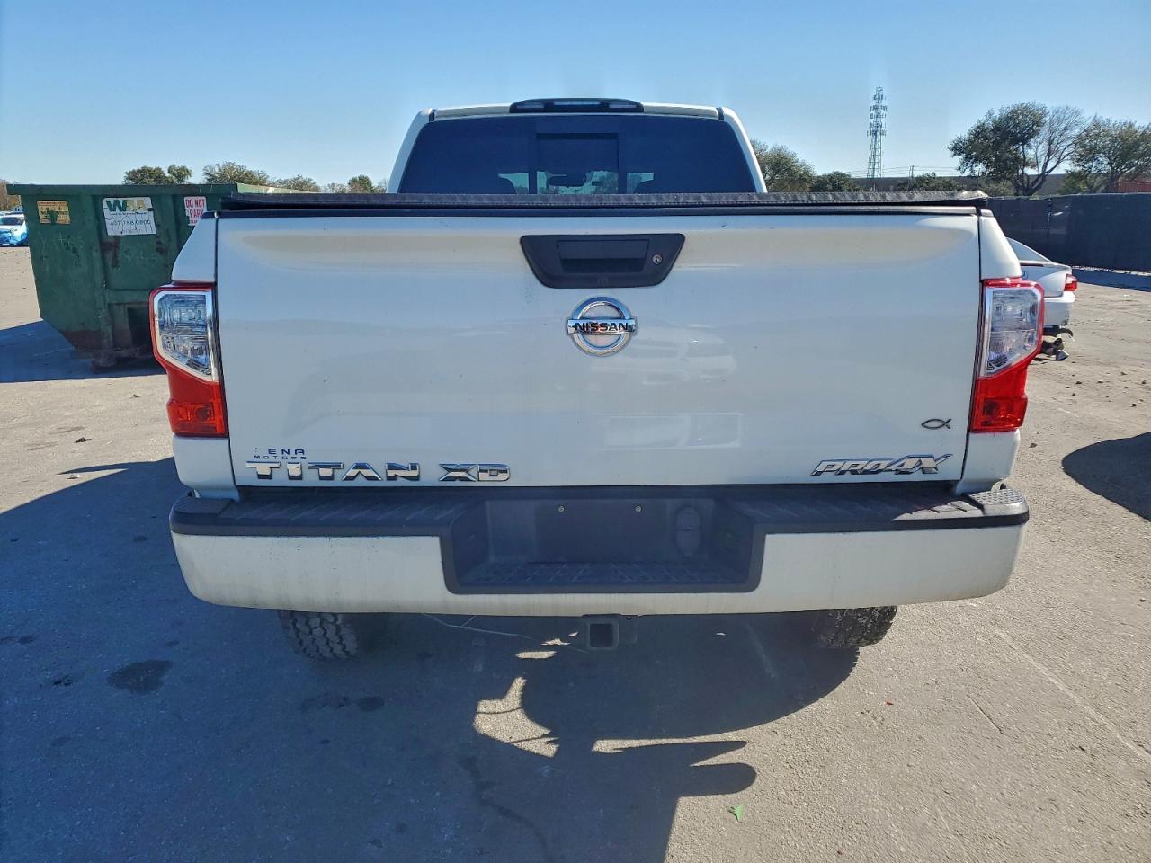 2019 Nissan Titan Xd Sl - Image 6