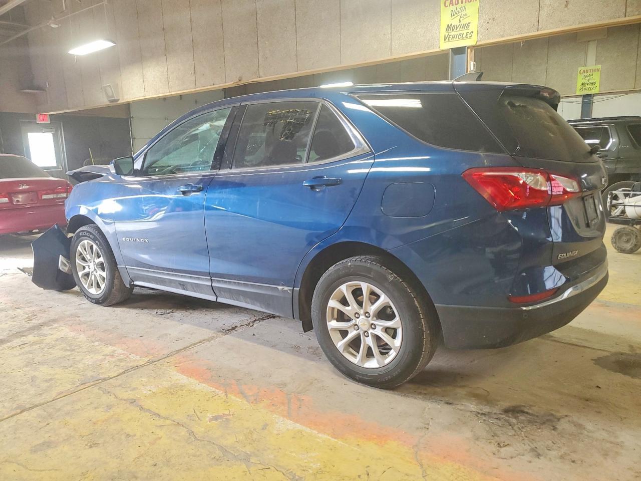 2020 Chev Equinox - Фото 2