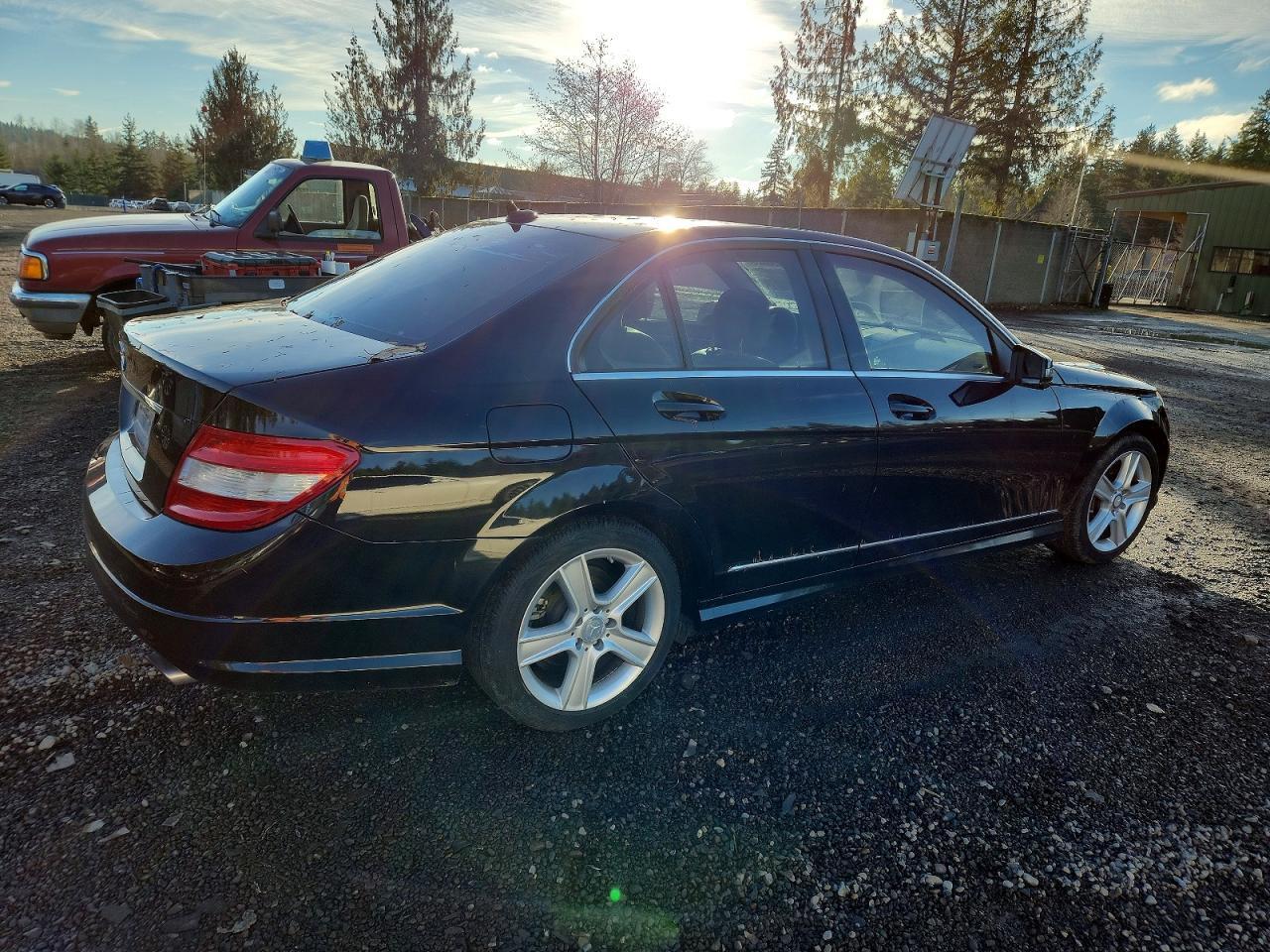 2010 Mercedes-Benz C 300 - Image 3