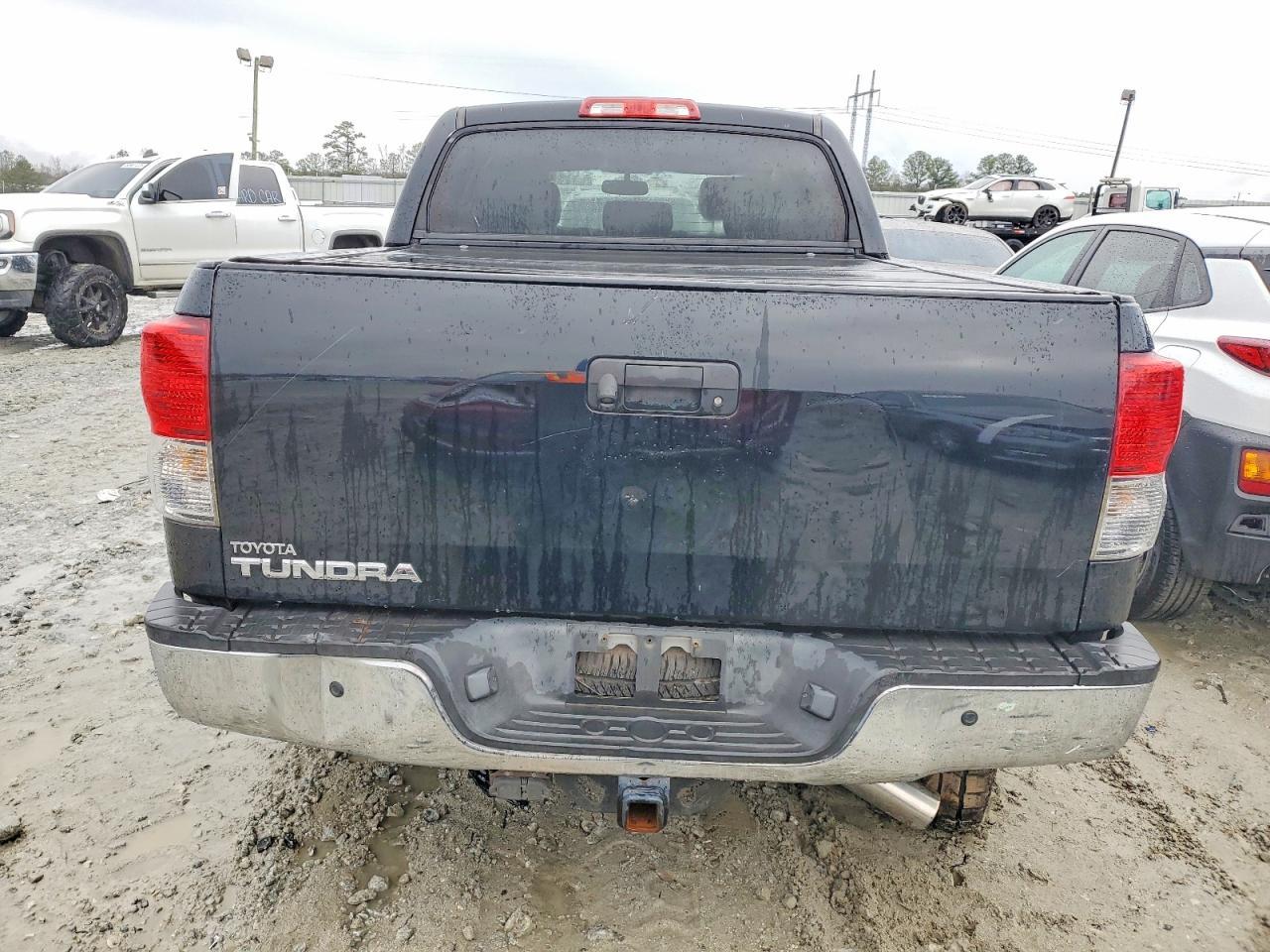 2013 Toyota Tundra Crewmax Sr5 - Image 6