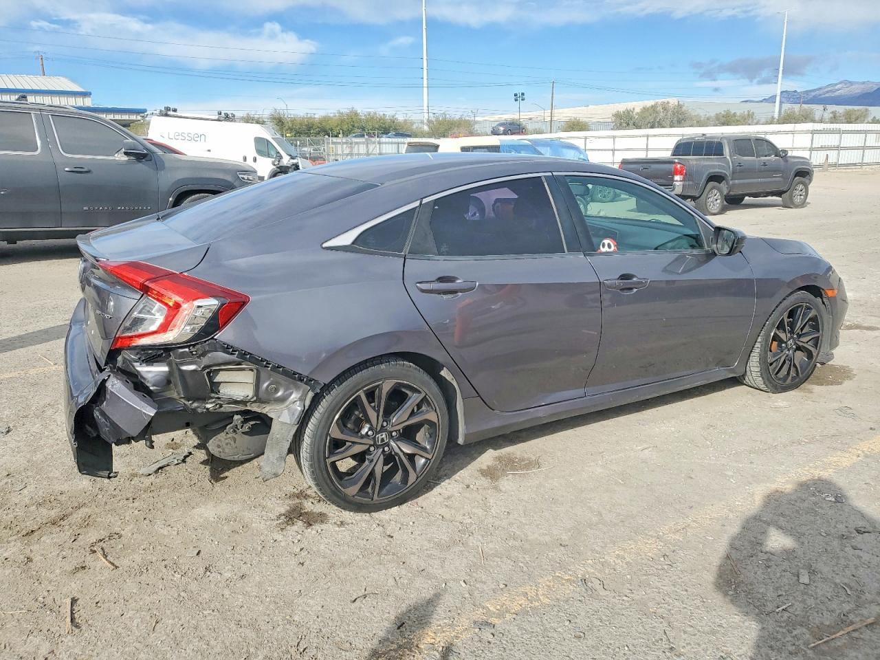 2019 Honda Civic Sport - Фото 3