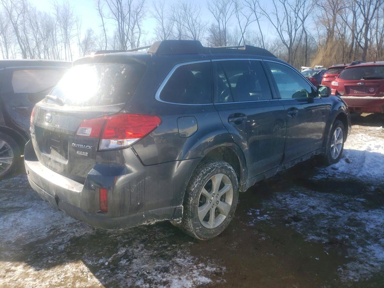 2013 Subaru Outback 2.5I Premium - Фото 3