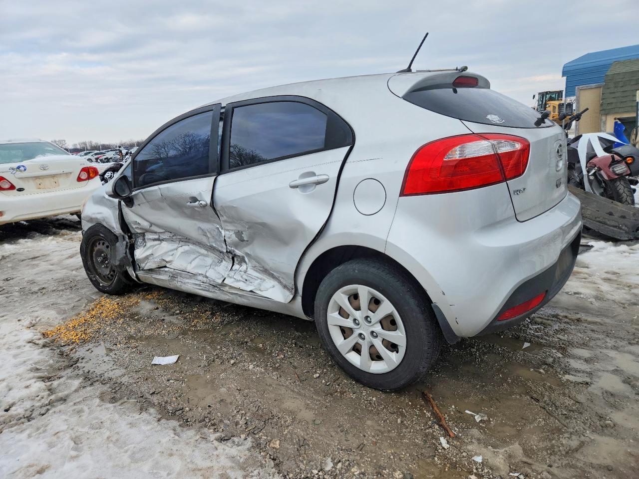 2015 Kia Rio Lx - Фото 2