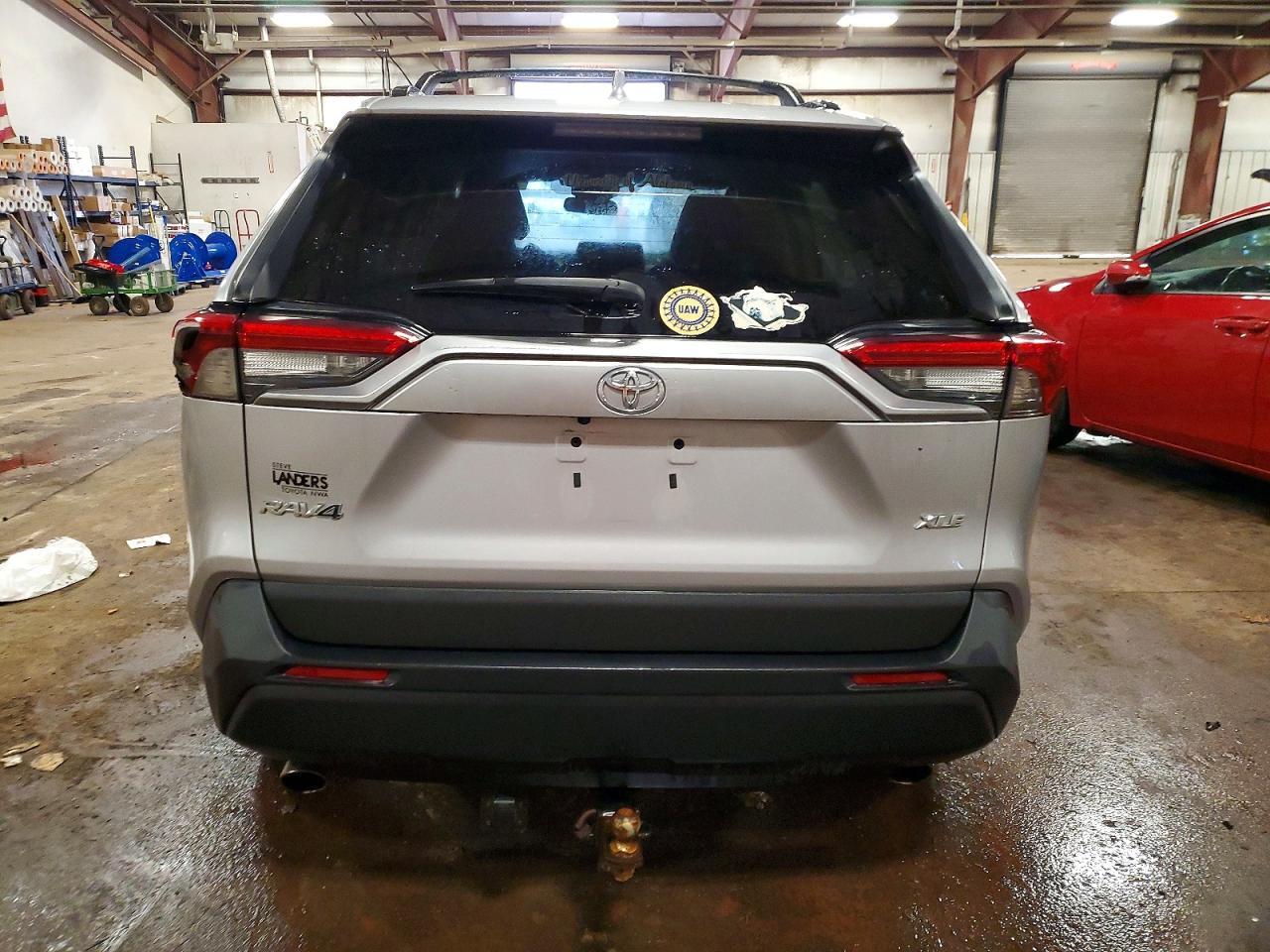 2021 Toyota Rav4 Xle - Image 6