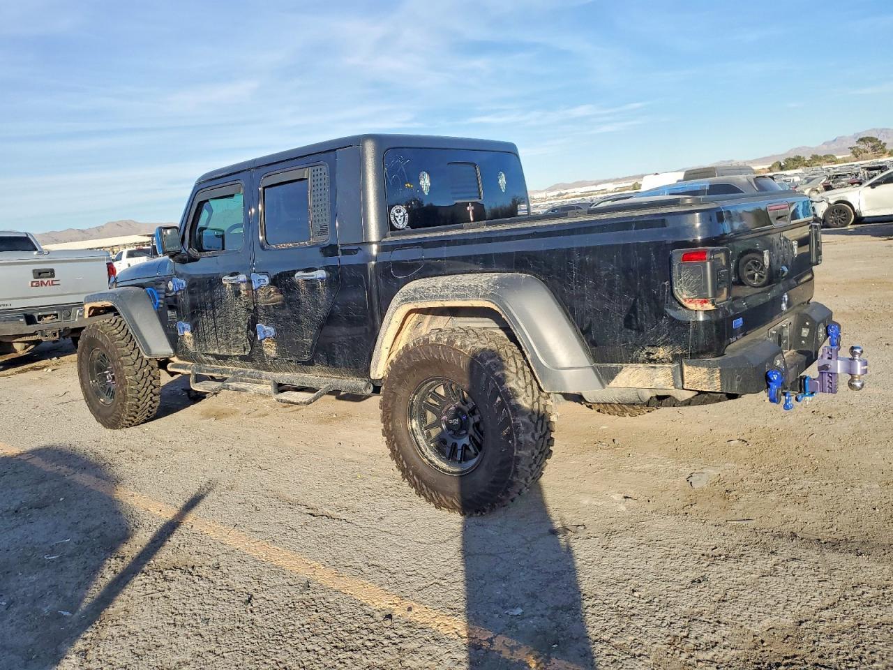 2020 Jeep Gladiator Sport - Image 2