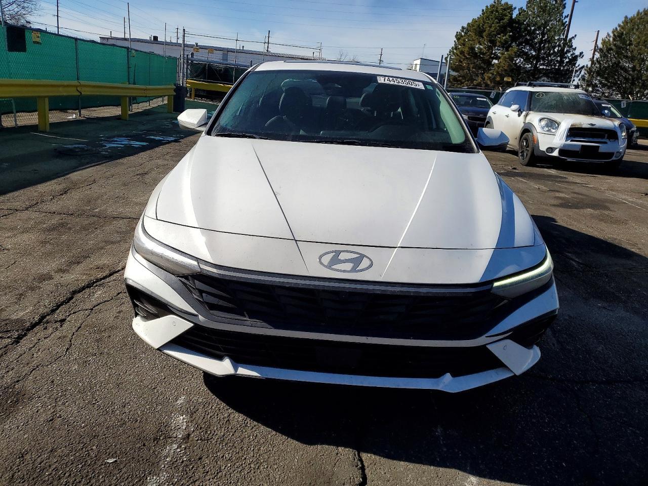 2024 Hyundai Elantra Limited - Фото 5