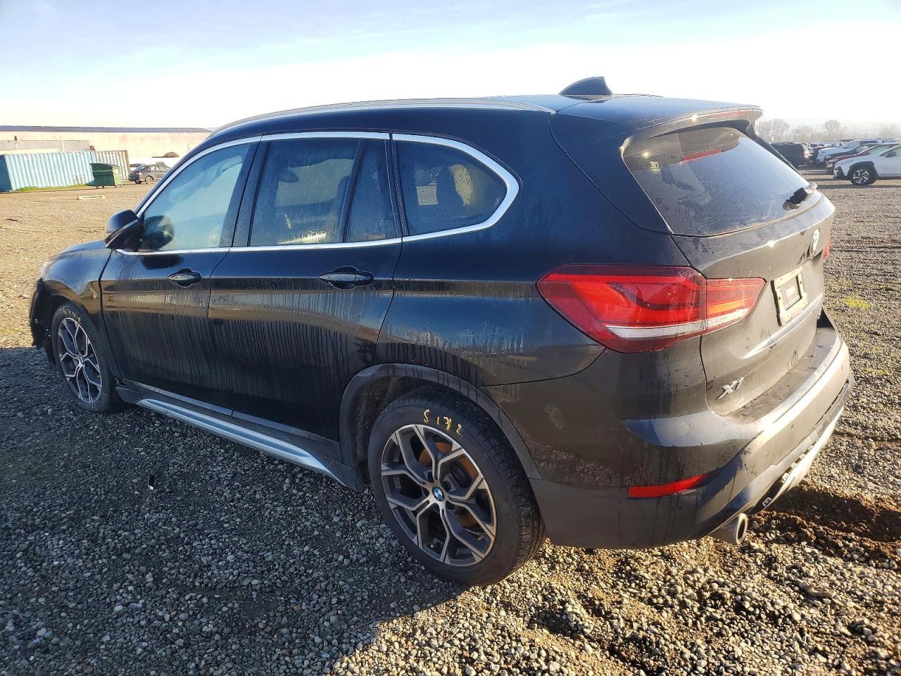 2021 BMW X1 xDrive28I - Фото 2
