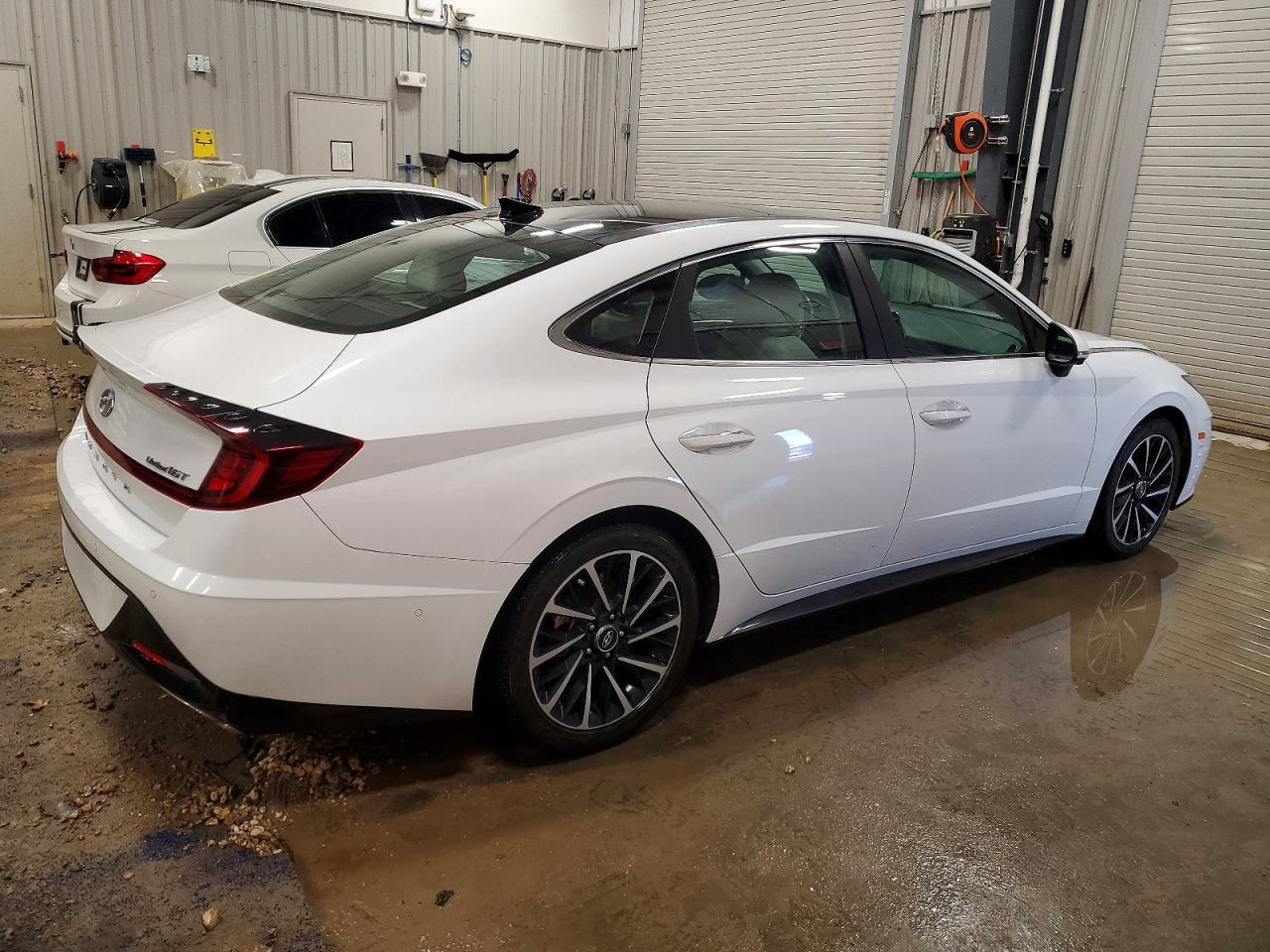 2021 Hyundai Sonata Limited - Фото 3