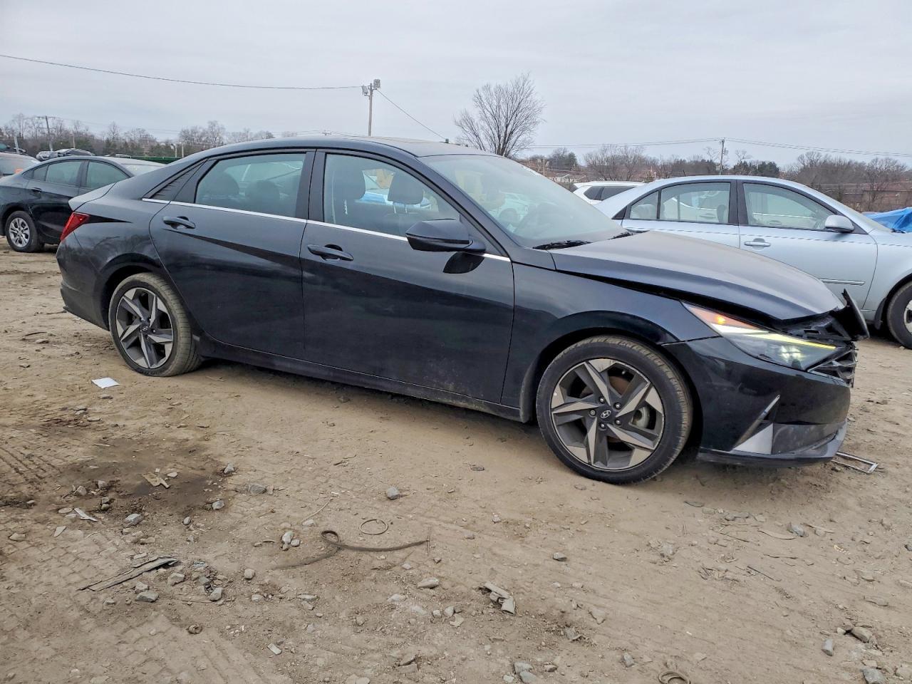 2023 Hyundai Elantra Limited - Фото 4