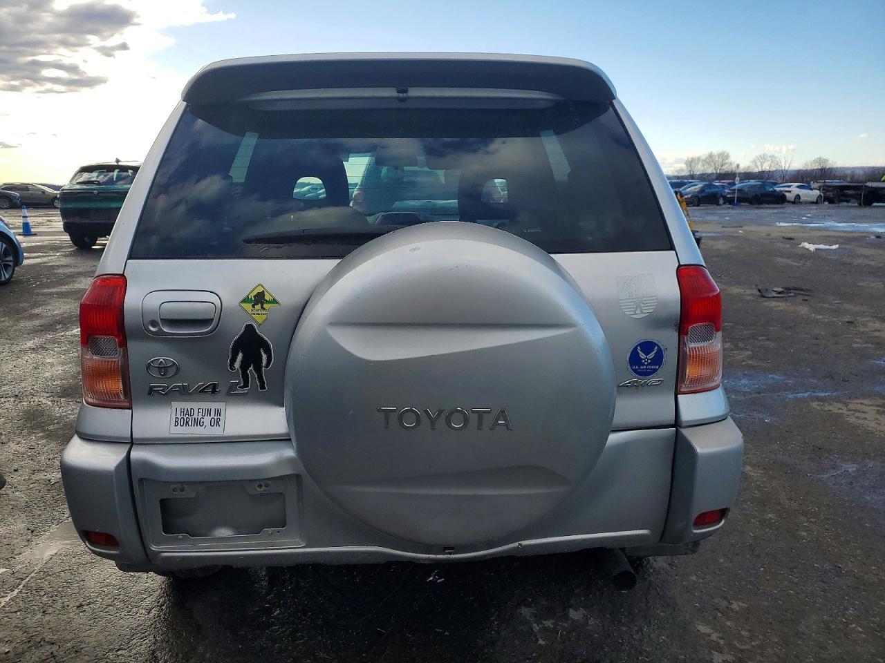 2002 Toyota Rav4 - Фото 6