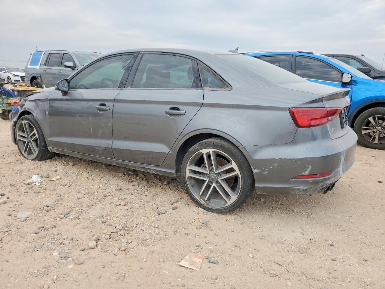 2018 Audi A3 Premium - Фото 2