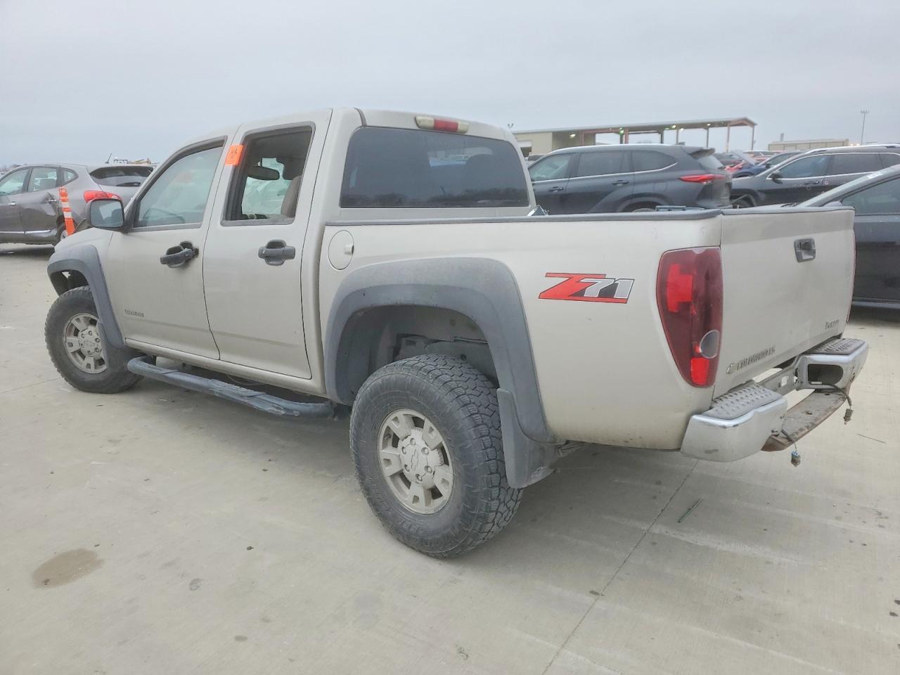 2005 Chevrolet Colorado - Image 2