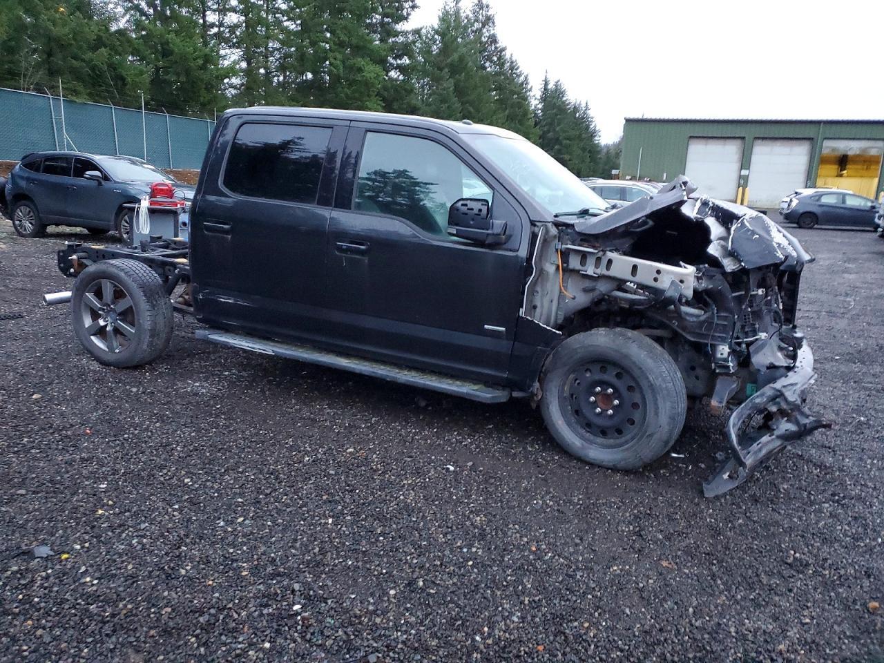 2015 Ford F150 Supercrew - Image 4