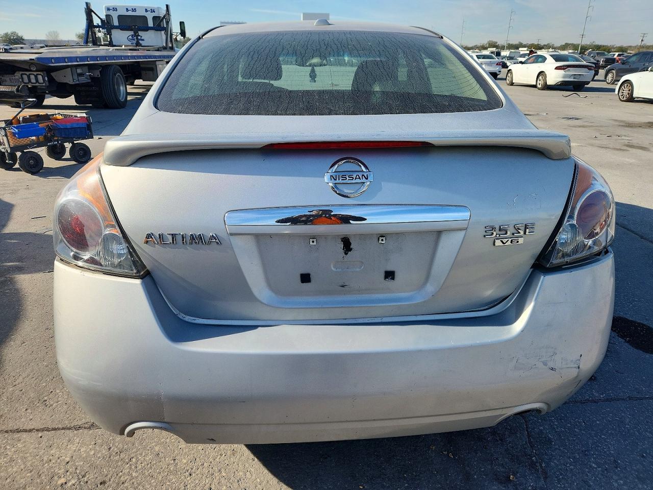 2008 Nissan Altima 3.5Se - Image 6