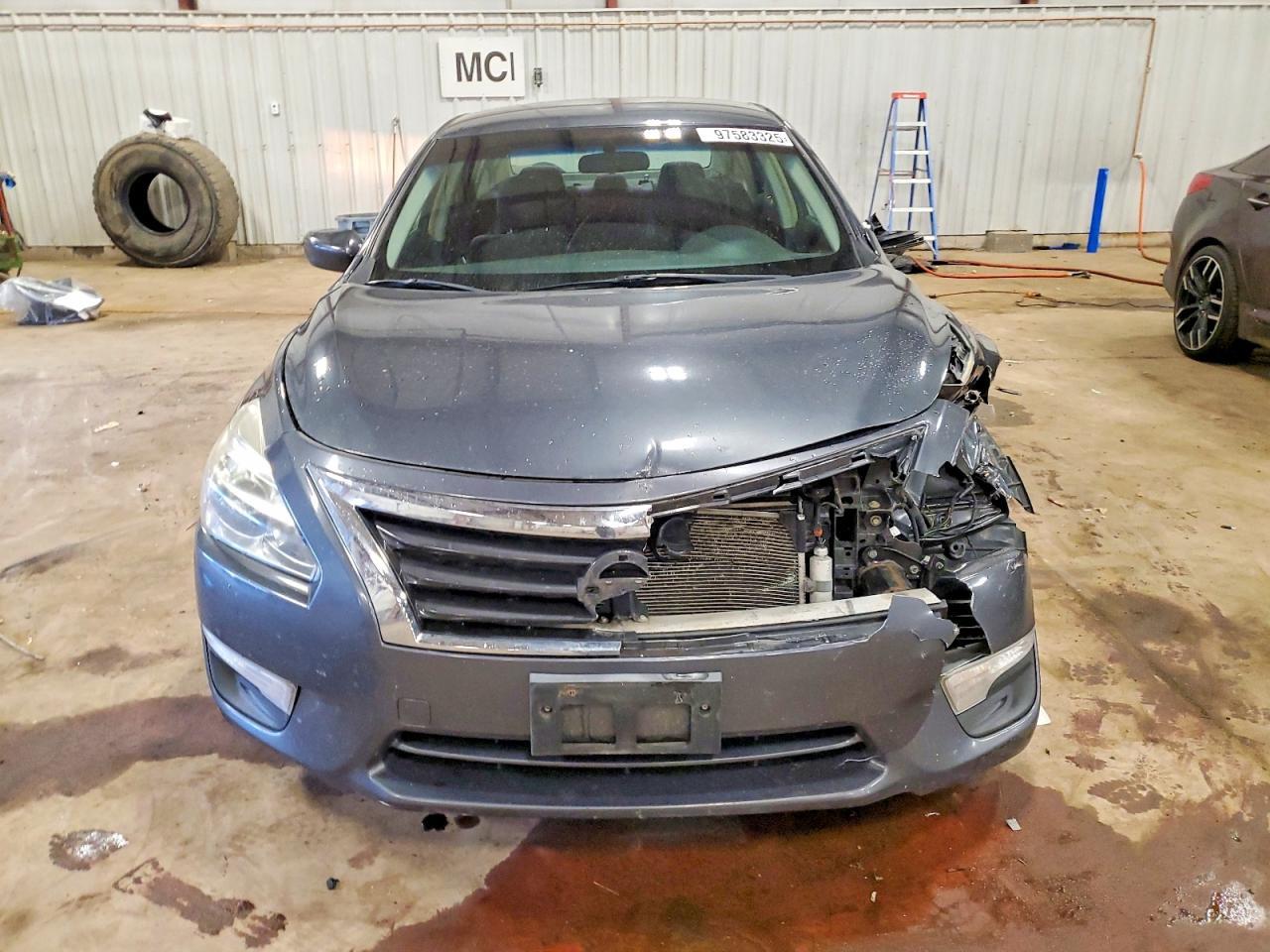 2013 Nissan Altima 2.5 - Image 5