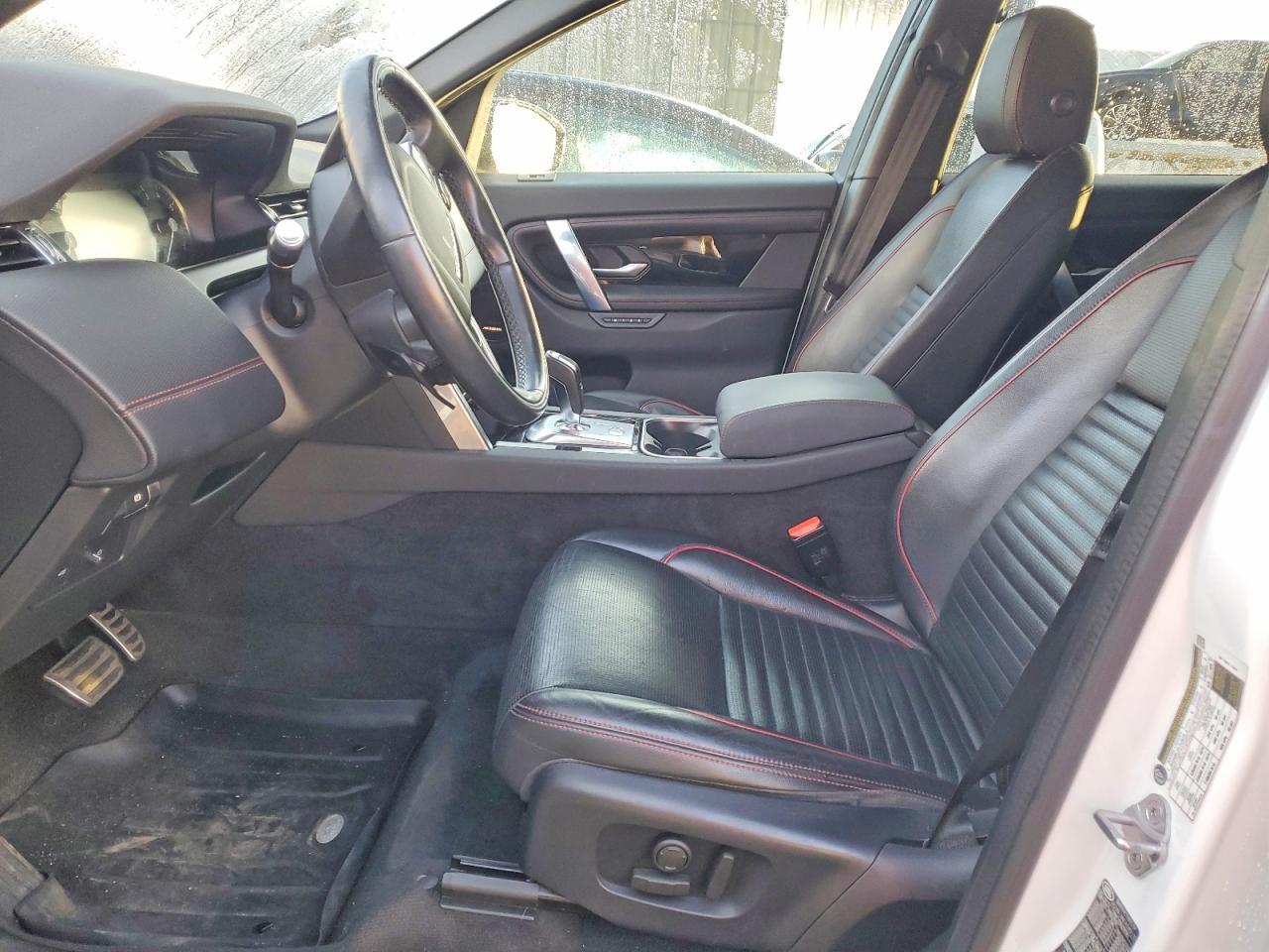 2020 Land Rover Discovery Sport S R-Dynamic - Image 7