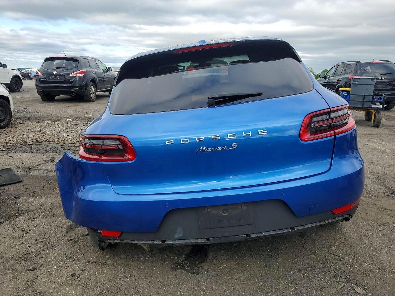 2016 Porsche Macan S - Image 6