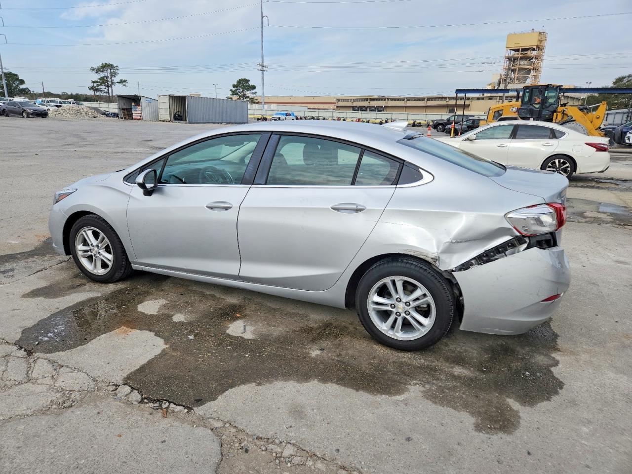 2016 Chevrolet Cruze Lt - Фото 2