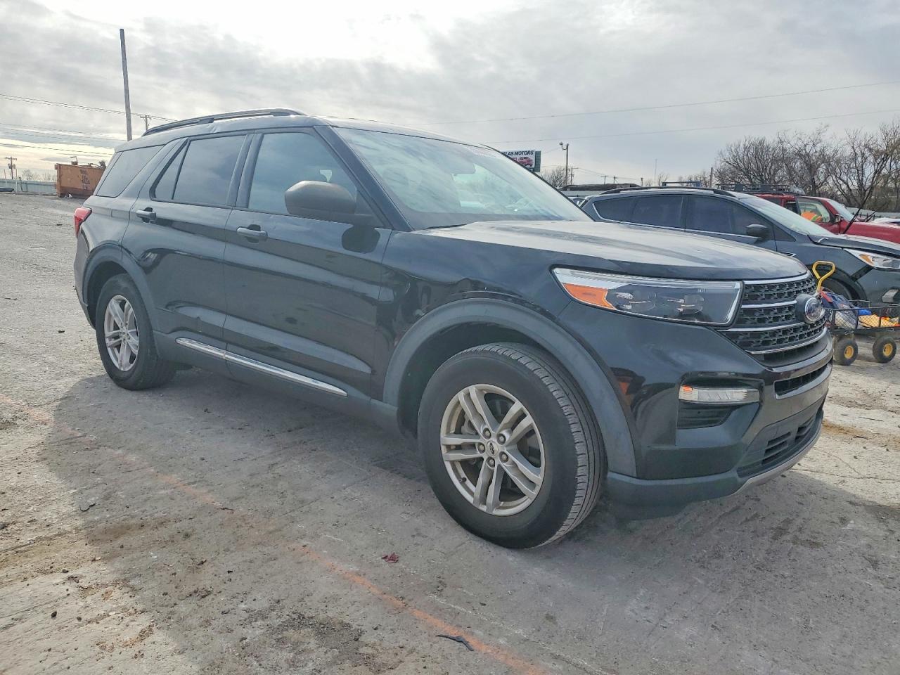 2020 Ford Explorer Xlt - Image 4