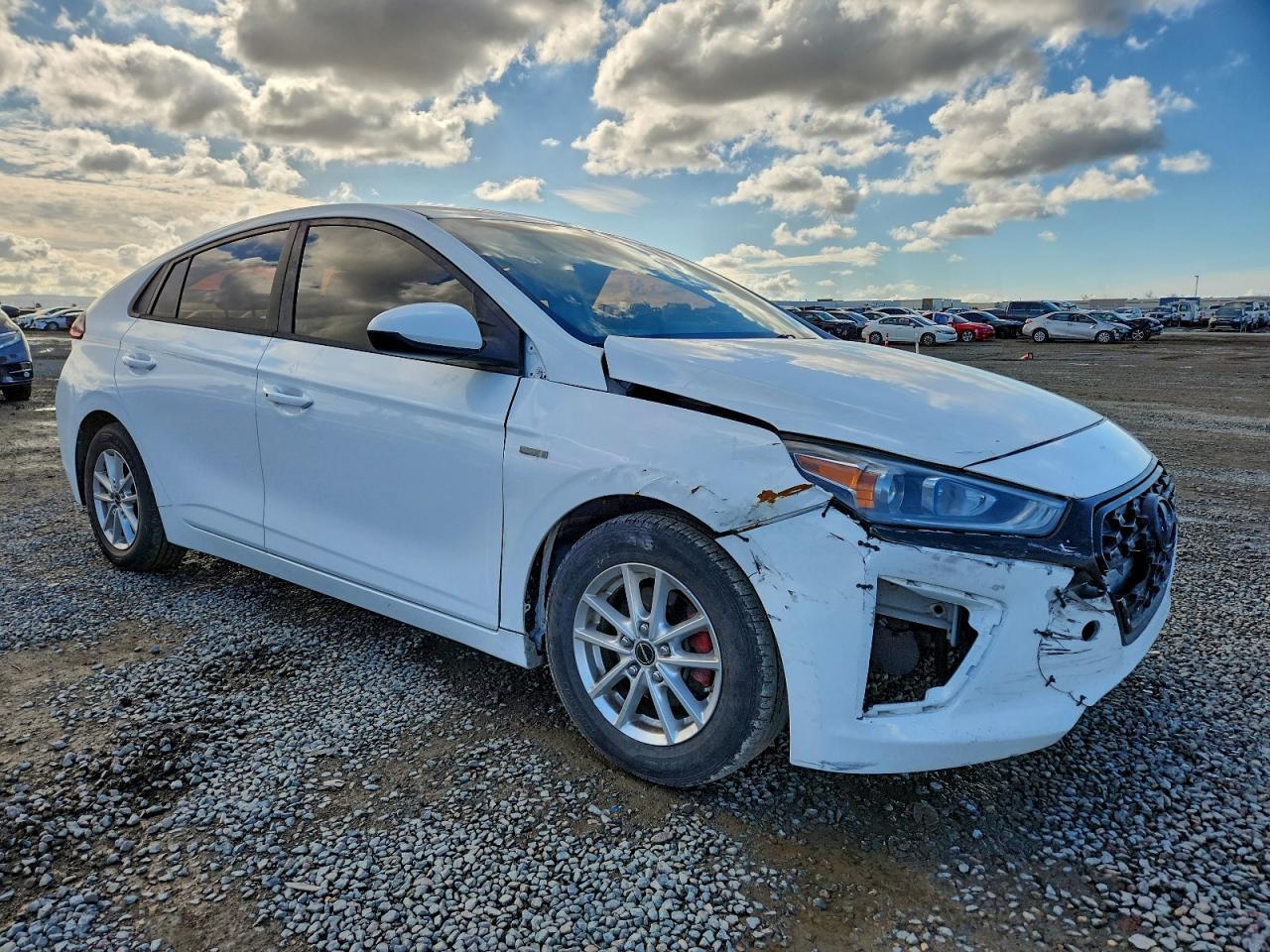 2020 Hyundai Ioniq Blue - Image 4