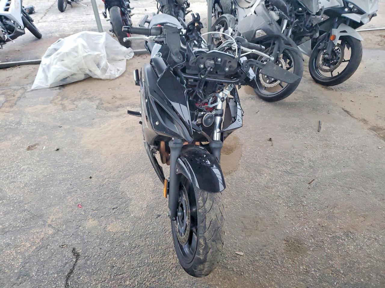 2016 Yamaha Fz6 R - Фото 2
