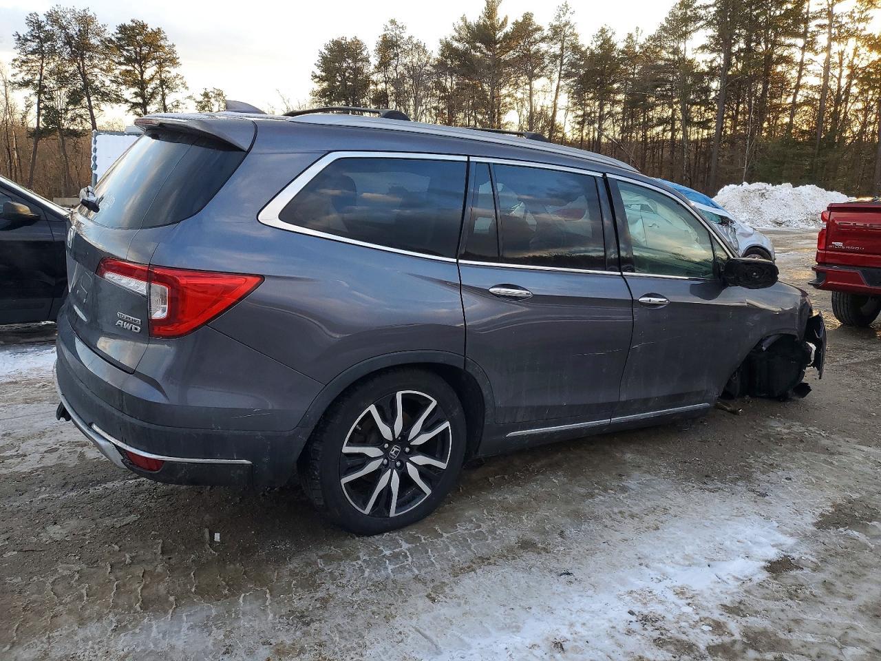 2019 Honda Pilot Touring - Фото 3