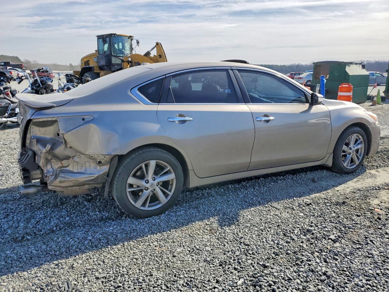 2015 Nissan Altima 2.5 - Фото 3