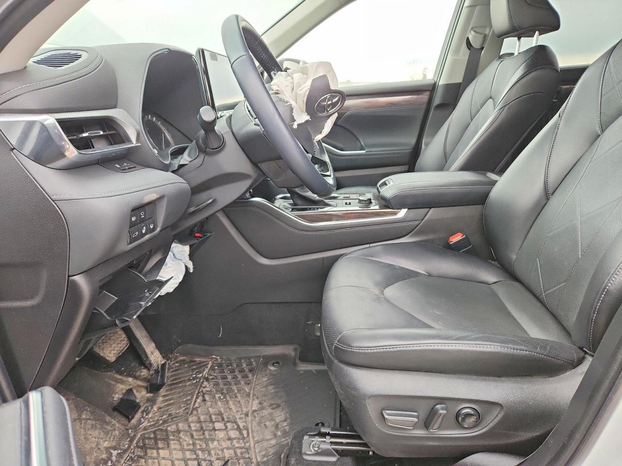 2022 Toyota Highlander Platinum - Фото 7