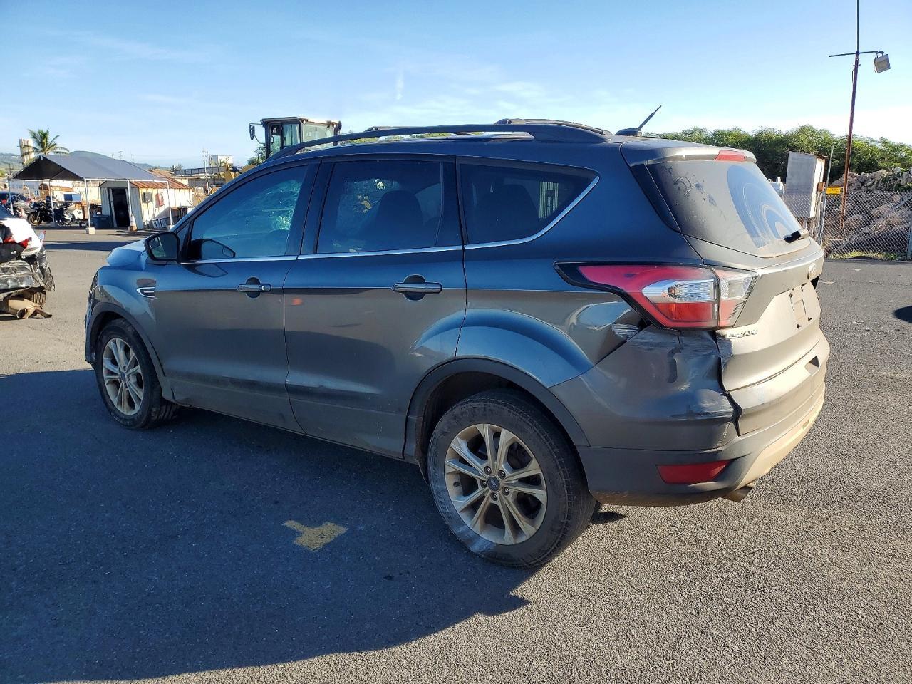2017 Ford Escape Se - Фото 2