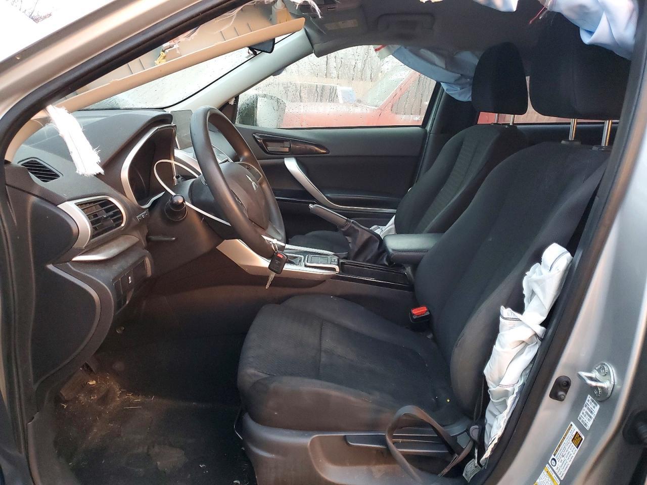 2019 Mitsubishi Eclipse Cross Le - Фото 7
