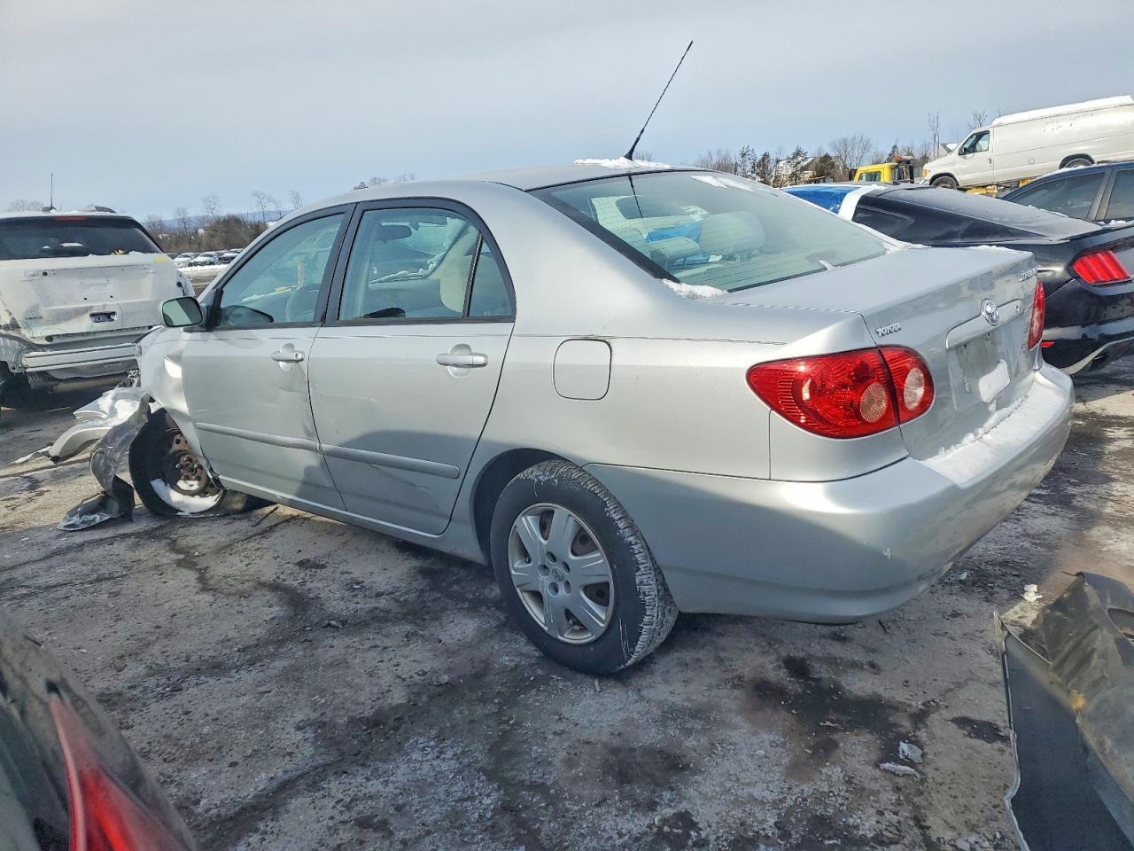 2007 Toyota Corolla Ce - Фото 2