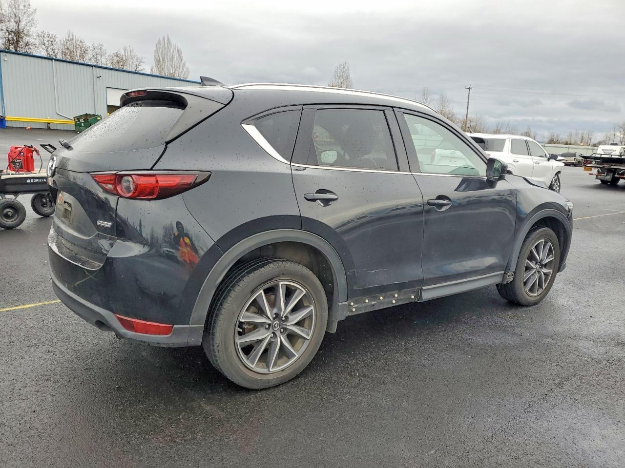 2018 Mazda Cx-5 Grand Touring - Image 3