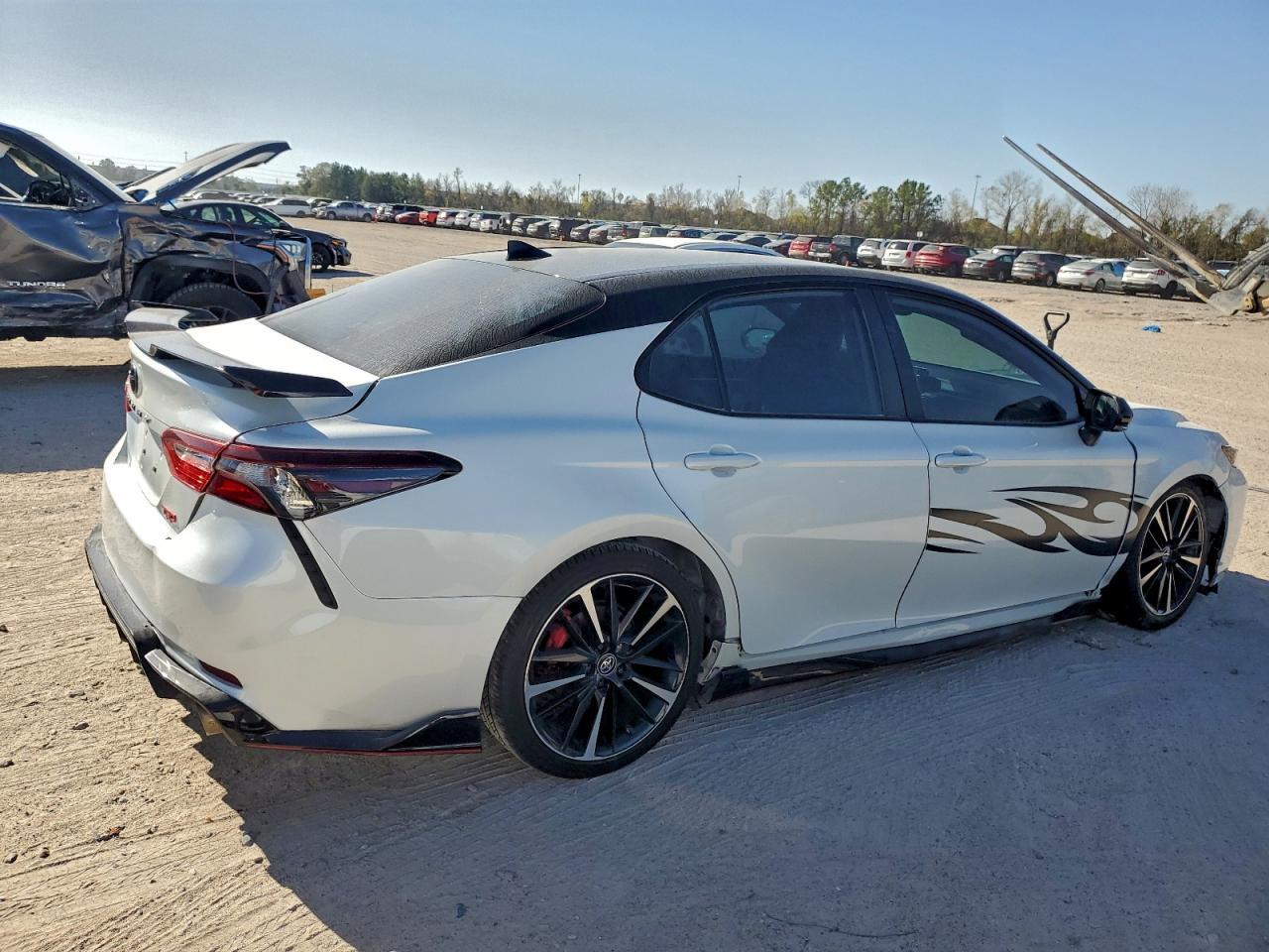 2023 Toyota Camry Trd - Фото 3