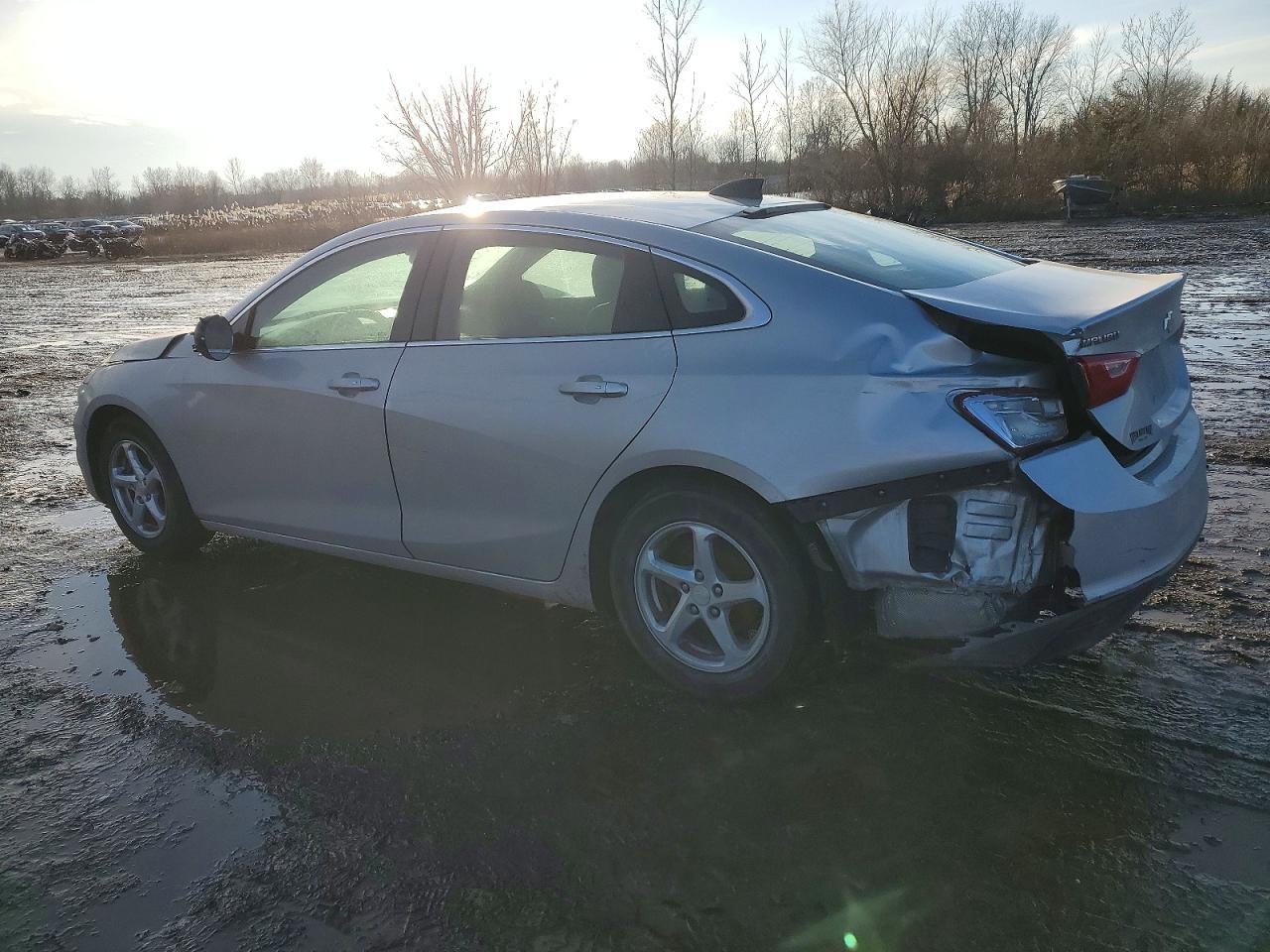 2017 Chevrolet Malibu Ls - Image 2