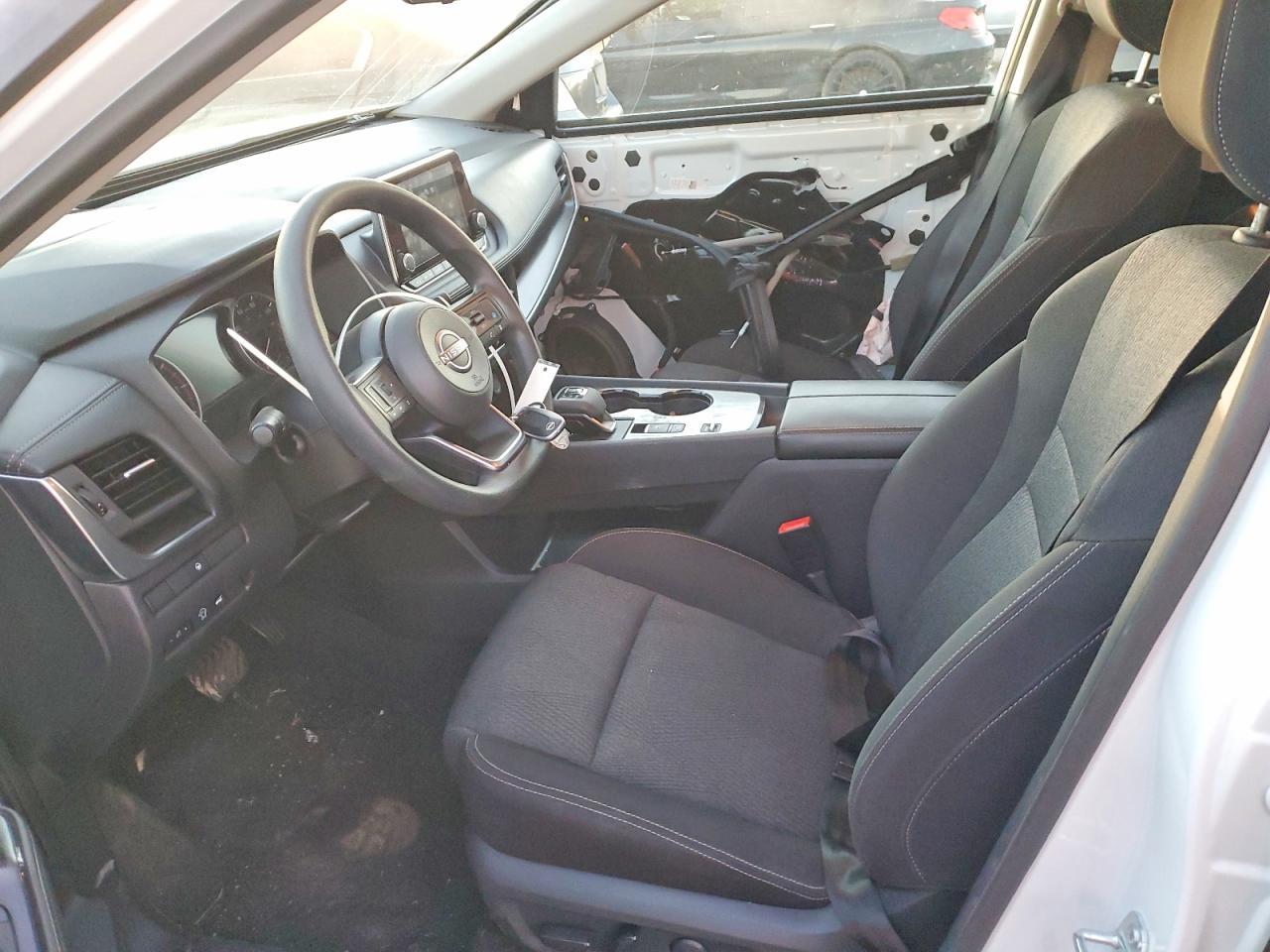 2024 Nissan Rogue Sv - Фото 7