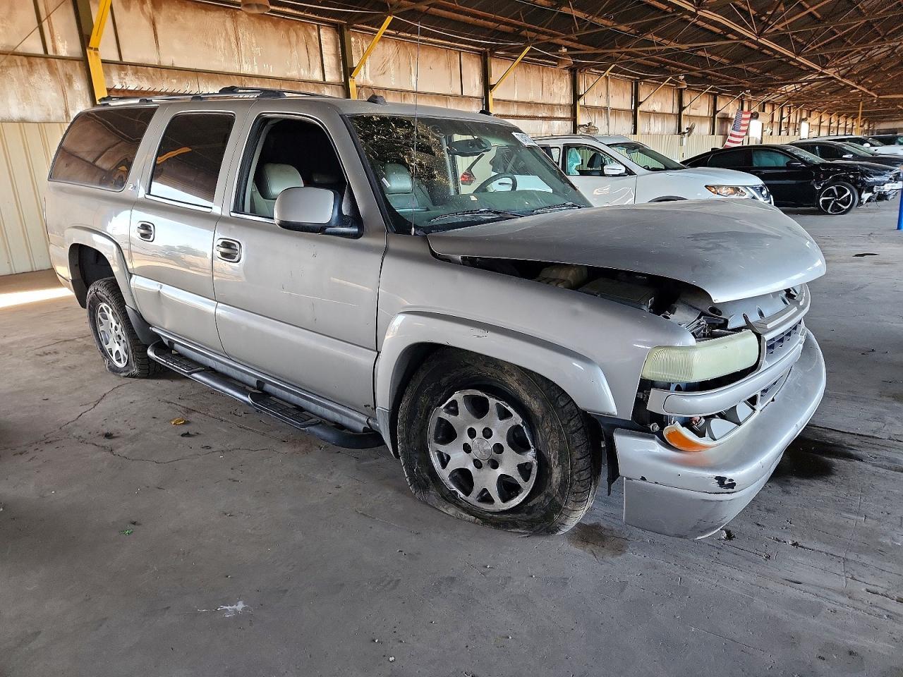 2004 Chevrolet Suburban K1500 - Фото 4