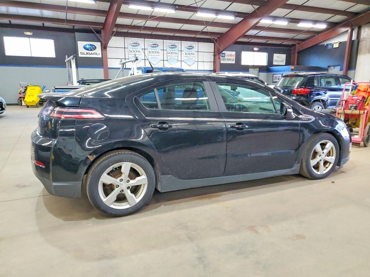 2013 Chevrolet Volt - Image 3