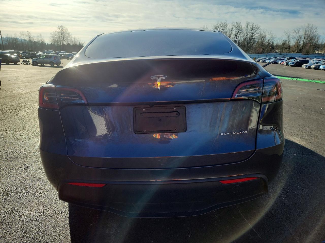 2023 Tesla Model Y - Фото 6
