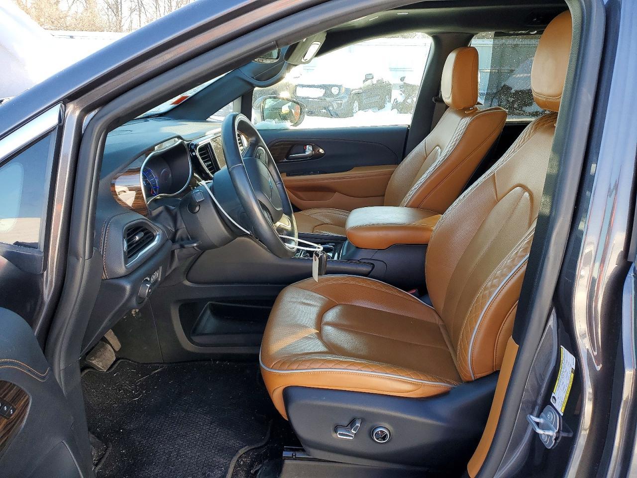 2021 Chrysler Pacifica Hybrid Pinnacle - Фото 7