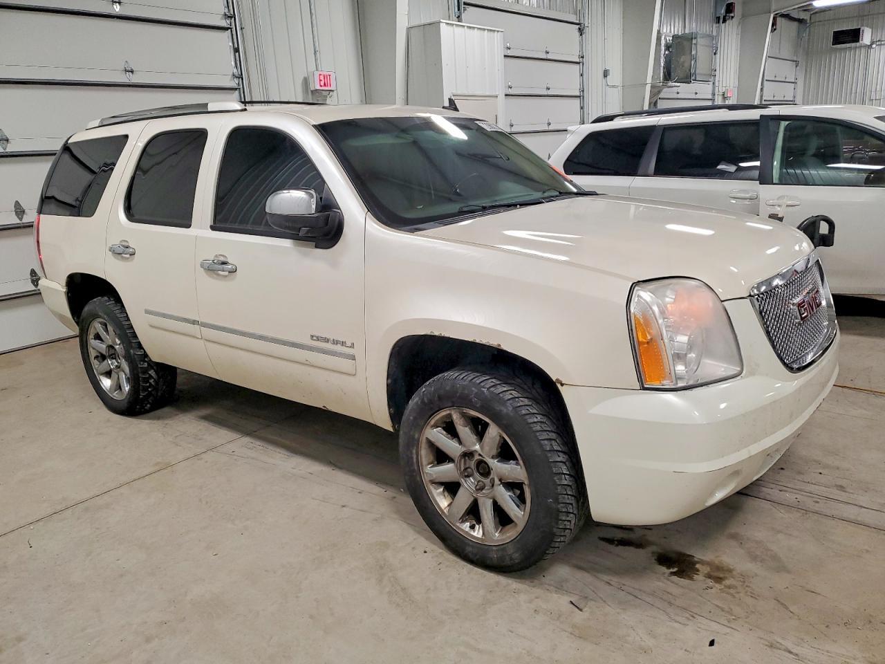 2013 GMC Yukon - Фото 4