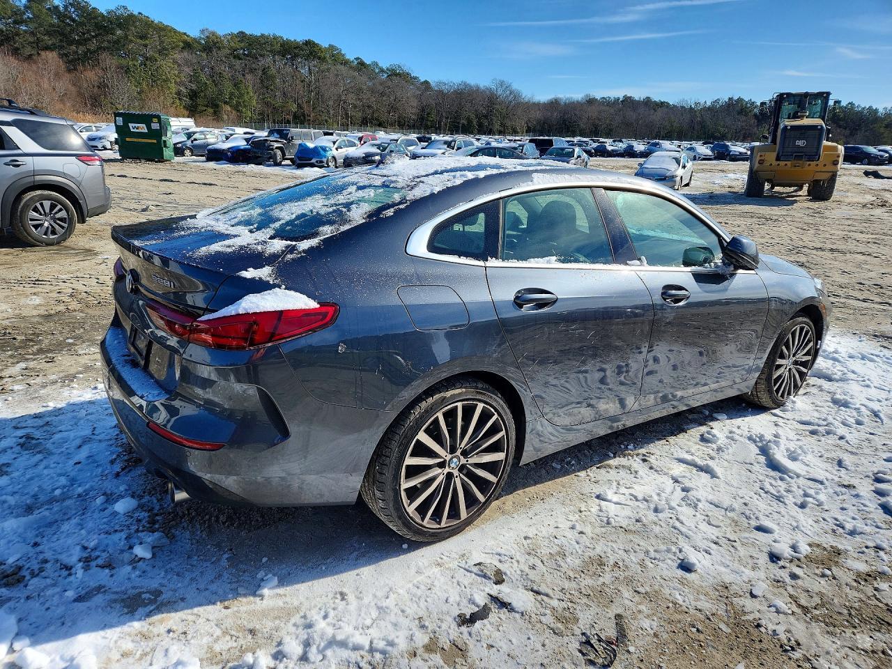 2020 BMW 228Xi - Фото 3