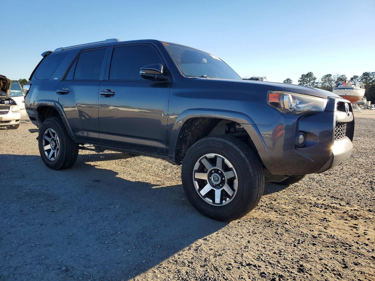 2018 Toyota 4Runner Sr5/Sr5 Premium - Фото 4