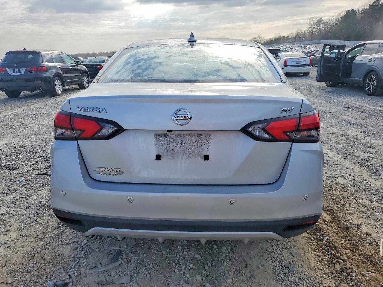 2022 Nissan Versa Sv - Фото 6
