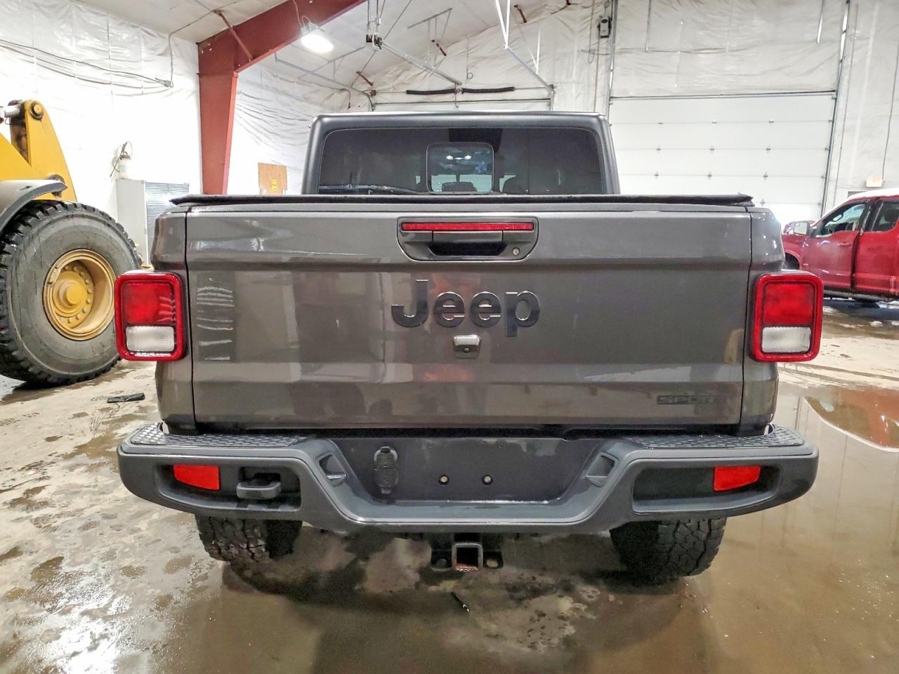2021 Jeep Gladiator Sport - Фото 6