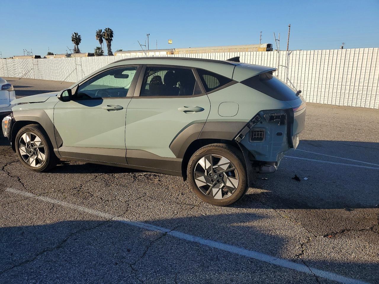 2024 Hyundai Kona Sel - Фото 2